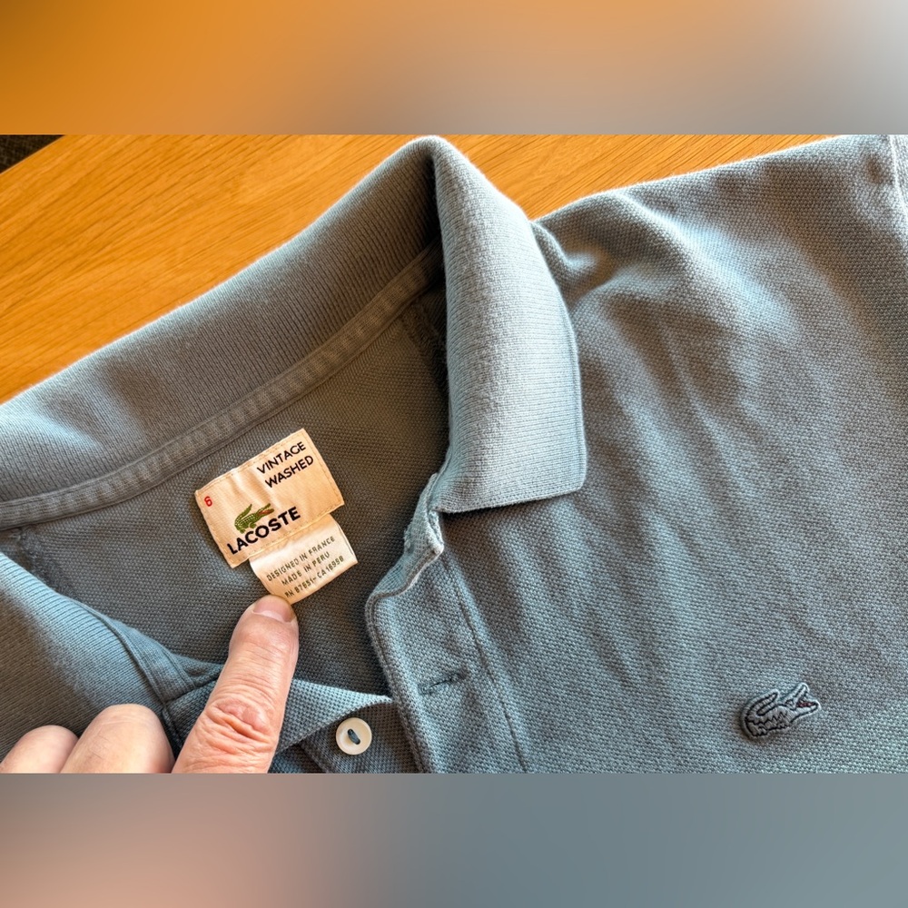 Lacoste Men’s Grey-to-White Gradient Polo - Picture 6 of 7